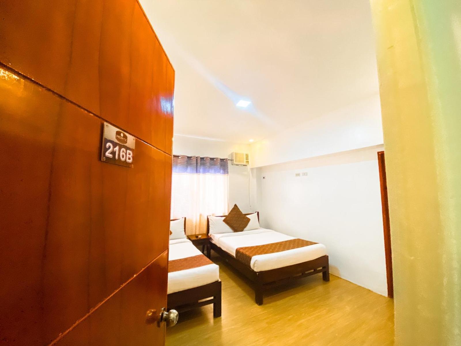 Hortz Hotels And Resorts Tagaytay City Εξωτερικό φωτογραφία